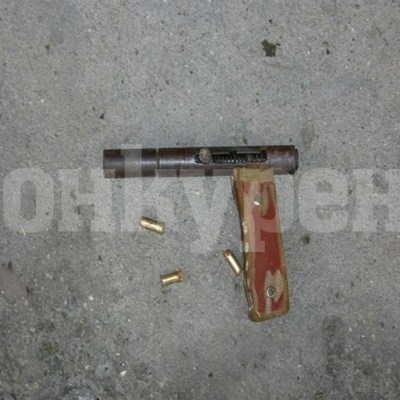 18-годишен насочи пистолет към връстник в Благоевградско