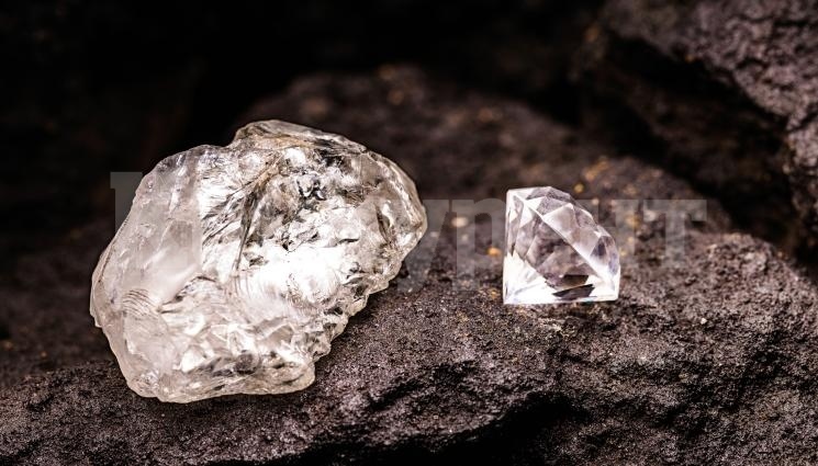 Откриха над 130 карата диамант в Ангола