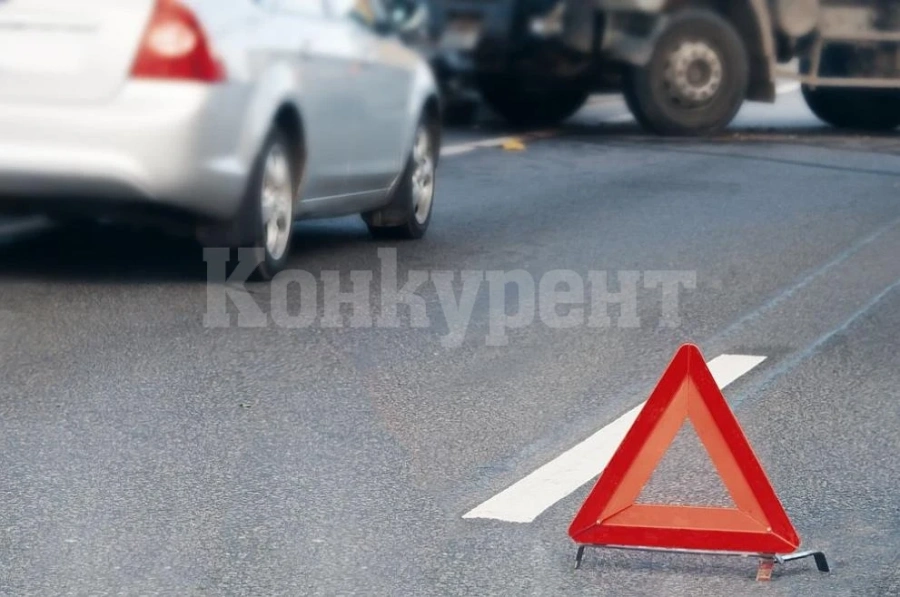 Пиян отнесе знак на бензиностанция в Монтана