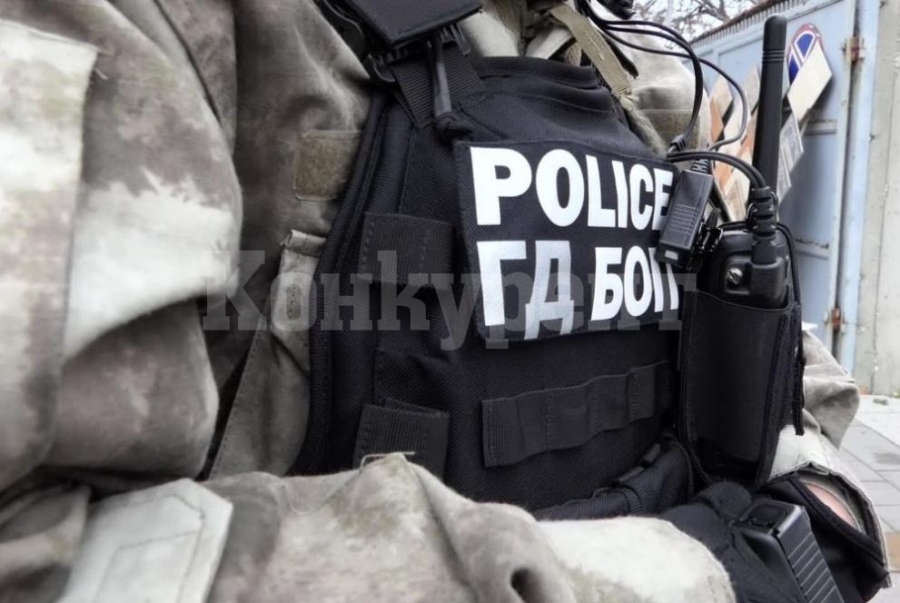 Около 10 задържани за каналджийство в мащабна операция на ГДБОП