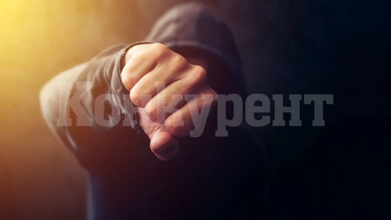 Полицията издирва нападателя, пребил лекар от Спешна помощ във Враца