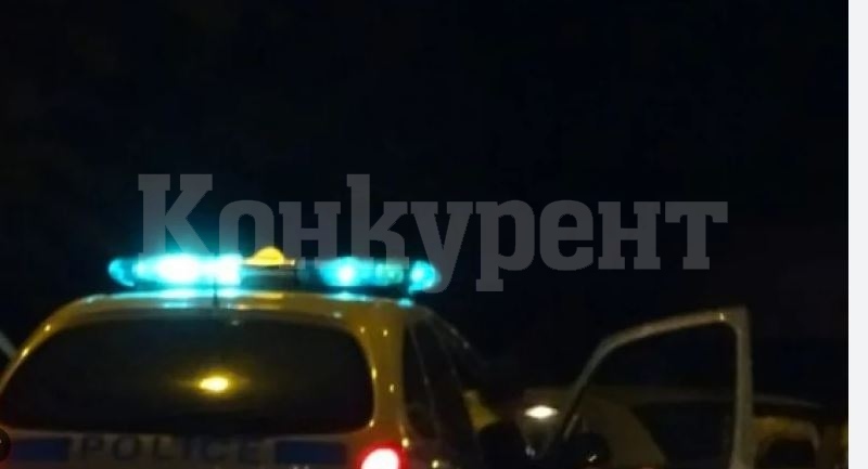 Жена напада случайни минувачи по улиците в София