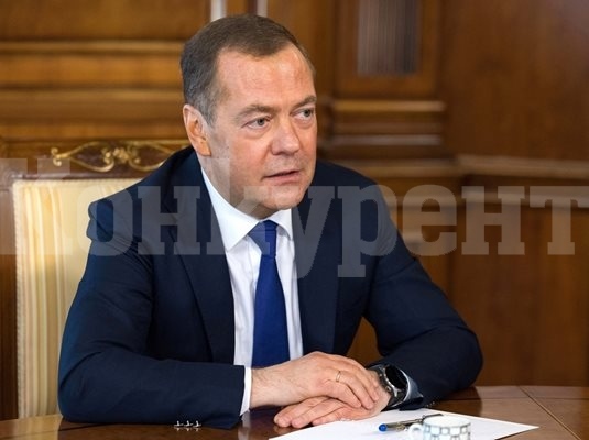 Дмитрий Медведев: Западът да не изпробва нашата решимост