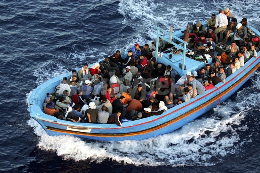 Кипърската брегова охрана откри три лодки с голям брой мигранти