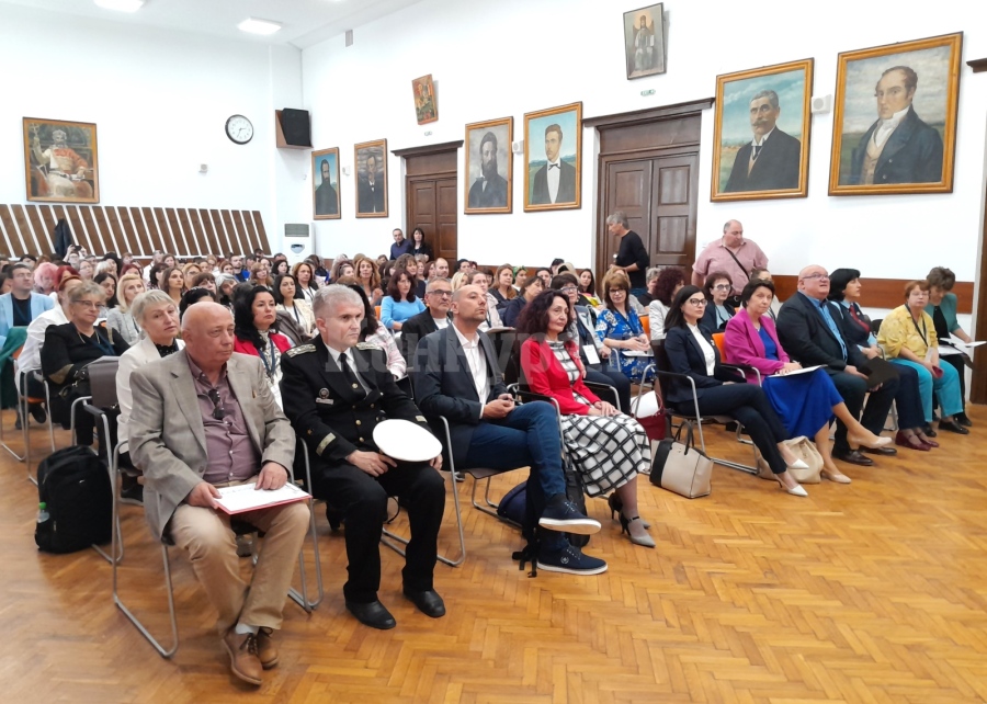 Кметът на Видин Цветан Ценков присъства на форум за иновациите в образованието