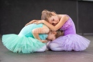 Над 500 подрастващи танцьори и певци се изявиха на Третия международен детски фестивал „Мездра-май“ СНИМКИ