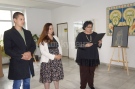 Артистично семейство подреди съвместна художествена изложба в Община Мездра СНИМКИ