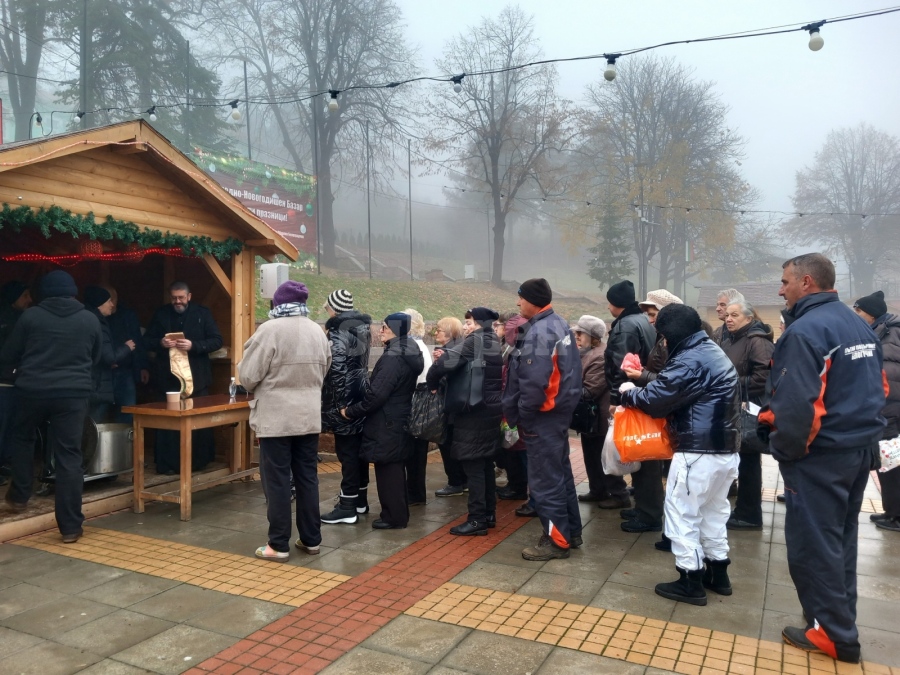 Белоградчик почете паметта на Свети Николай Мирликийски Чудотворец