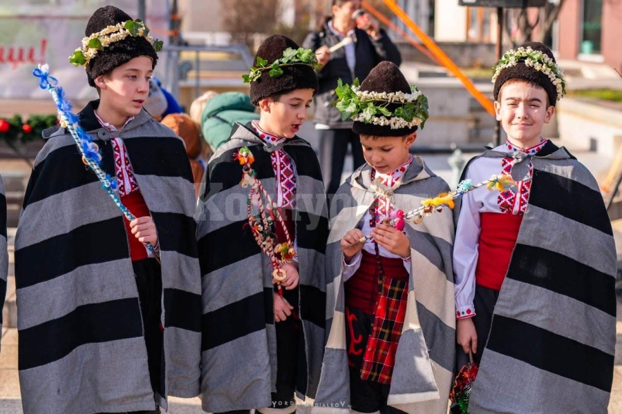 Враца ще отбележи Васильовден с богата програма и Сурвакарски празник