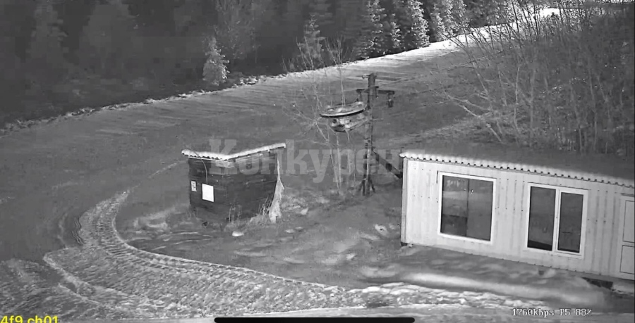 Слънчев и снежен уикенд в Ски Център Ком: Идеални условия за зимни спортове