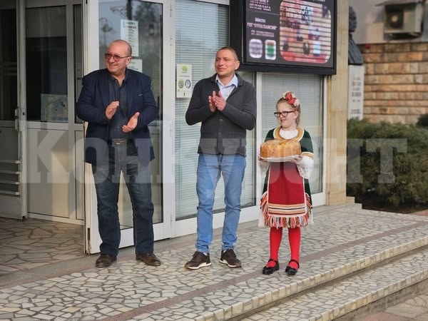 Посрещане на националните ни гордости в ММА