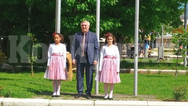 Гражданството на Мездра почете Деня на победата и Ден на Европа