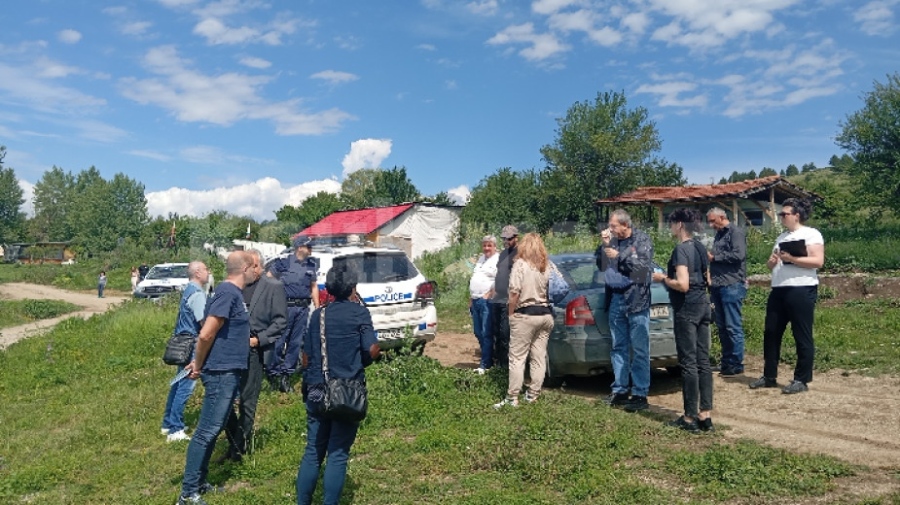 Описват незаконните постройки по бреговете на язовир „Огоста“
