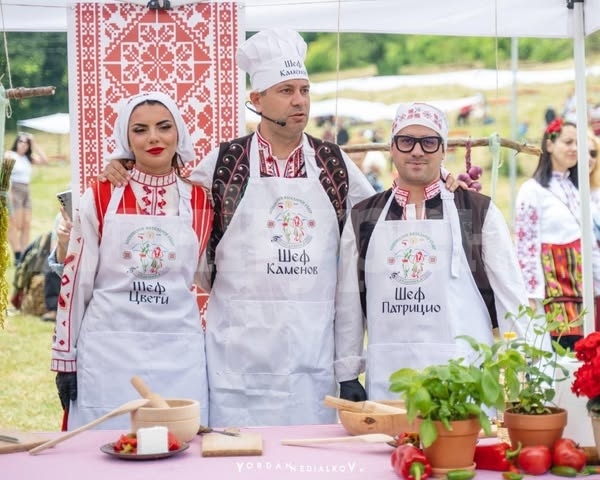 Вкусът на традицията – врачанска лютика с много хъс и още повече сърце!