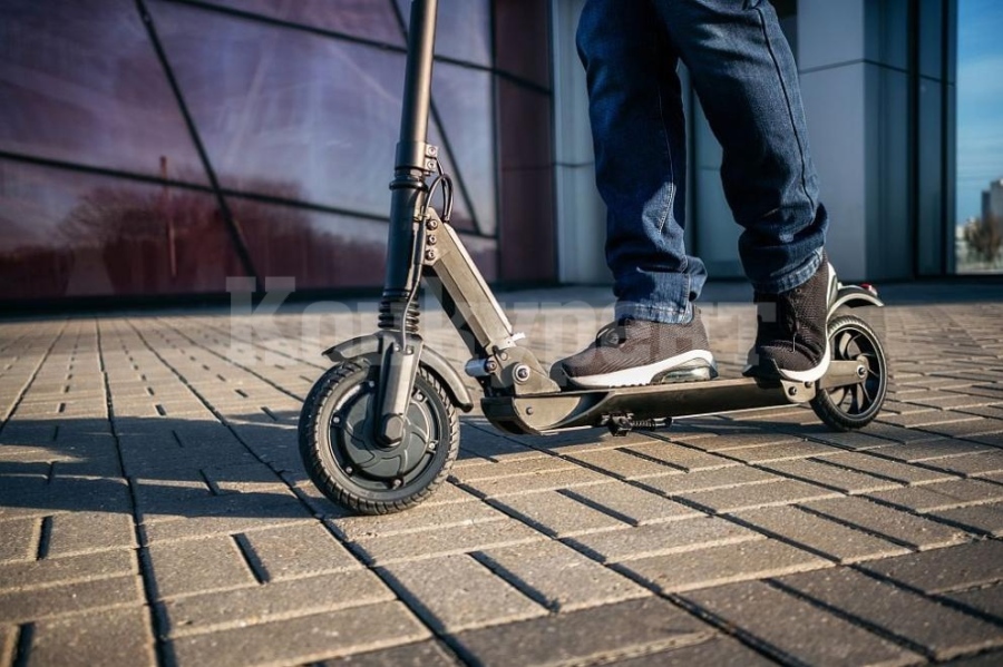 В Монтана глобяват за електрически тротинетки в парка и по тротоарите