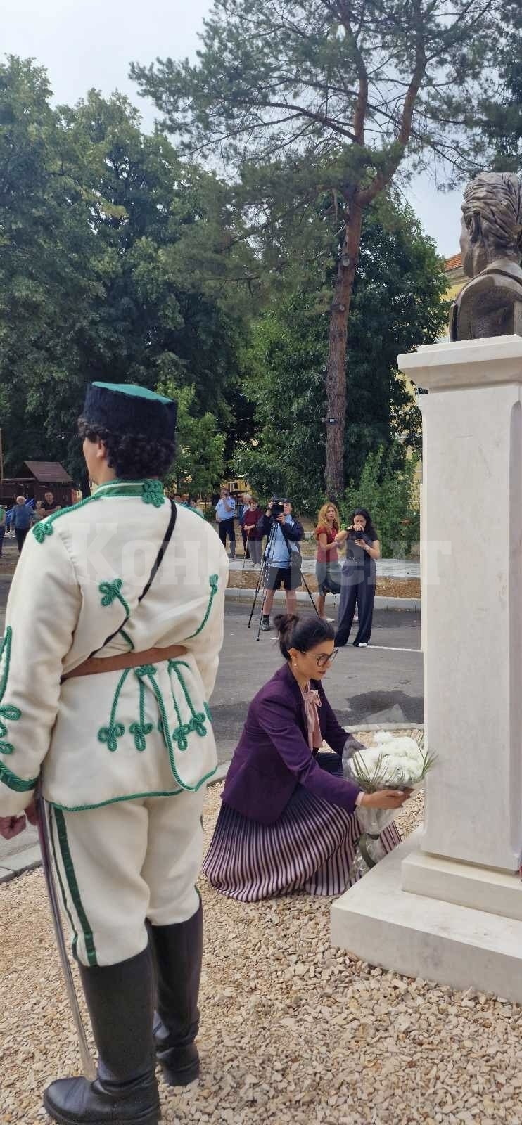 Професор д-р Иван Гаврилов дари паметник на Васил Левски и на Брегово