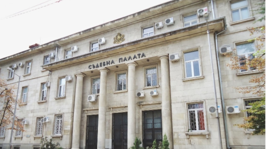 Студентът, убил 18-годишен пешеходец край  Козлодуй, излиза от ареста срещу 3000 лева гаранция