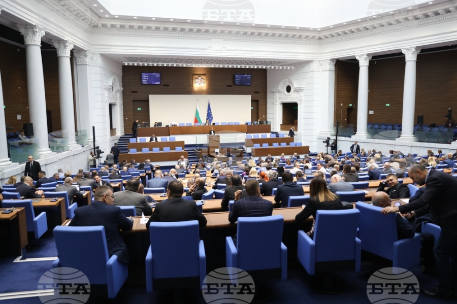 Бюджетната комисия одобри спирането на износа на дизел и авиационно гориво