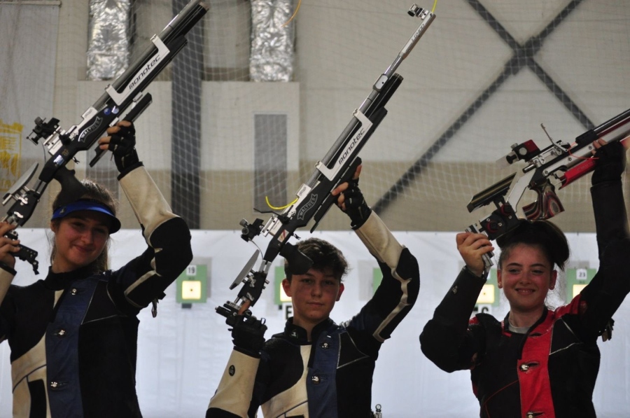 Отлично представяне на учениците от Спортно училище – Враца на Международния турнир по спортна стрелба „Пирин“ в Благоевград