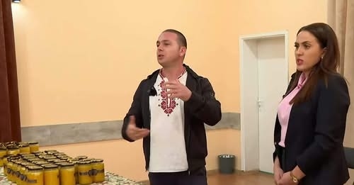 Здравко Димитров подарява мед на нуждаещи се от над 20 институции във Врачанско