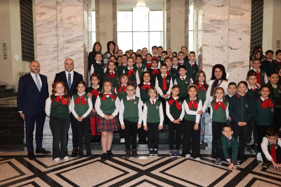 Ученици от ОУ „Иванчо Младенов\