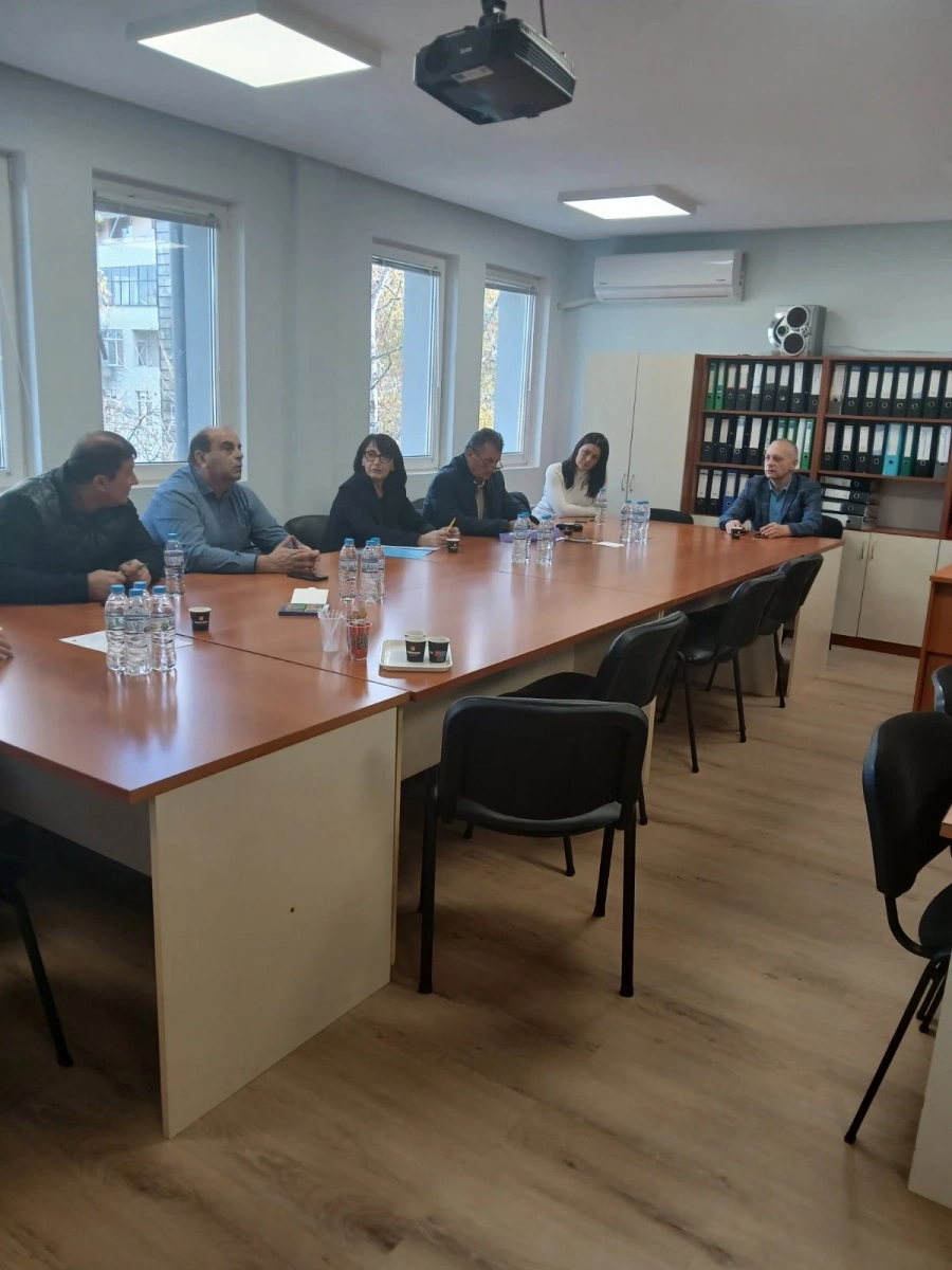 РИОСВ – Враца проведе работна среща с кметовете на общини от област Враца относно управлението на отпадъците