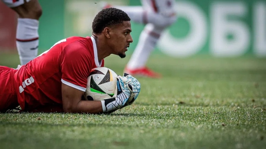 Монтана без основния си страж срещу Левски