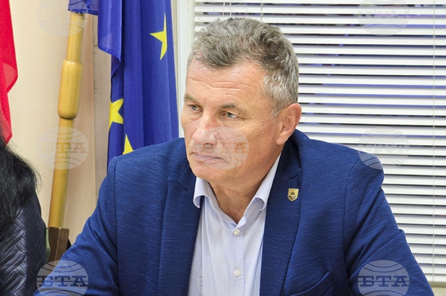 Почистиха речните корита в община Бяла Слатина