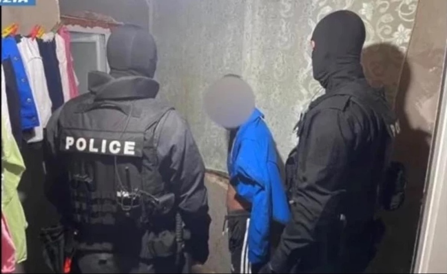 12 роми от Лом осъдени за проституция в Италия 