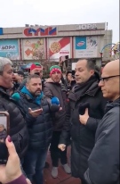 Протестиращи към Каменов: Нищо лично Кмете! (Видео)