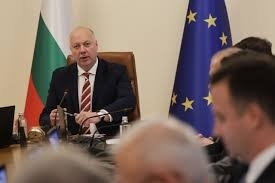 Премиерът Росен Желязков: Удължителният бюджет гарантира стабилността на държавата и социалните разходи през 2026 г.