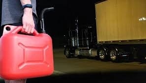 Близо 500 литра горива са източени от влекач във видинско