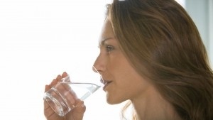 Не пренебрегвайте хидратация през зимата — сухата кожа и ставите ви ще ви благодарят