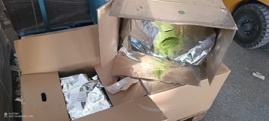 100 кг японски чай задържаха митнически служители при проверка на товарен автомобил