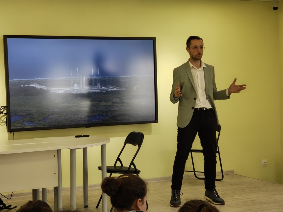 Журналистът Благой Цицелков посети ППМГ-Враца