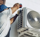 14 екипа поставят безплатни климатици в домовете на хората в Монтана