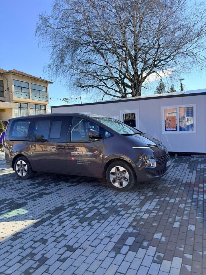 Център за достъп до услуги – Ружинци закупи нов автомобил 