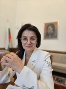 Росица Кирова ще отбележи 3 март с българските общности в Украйна и Молдова и ще направи дарения за образованието и културните институции