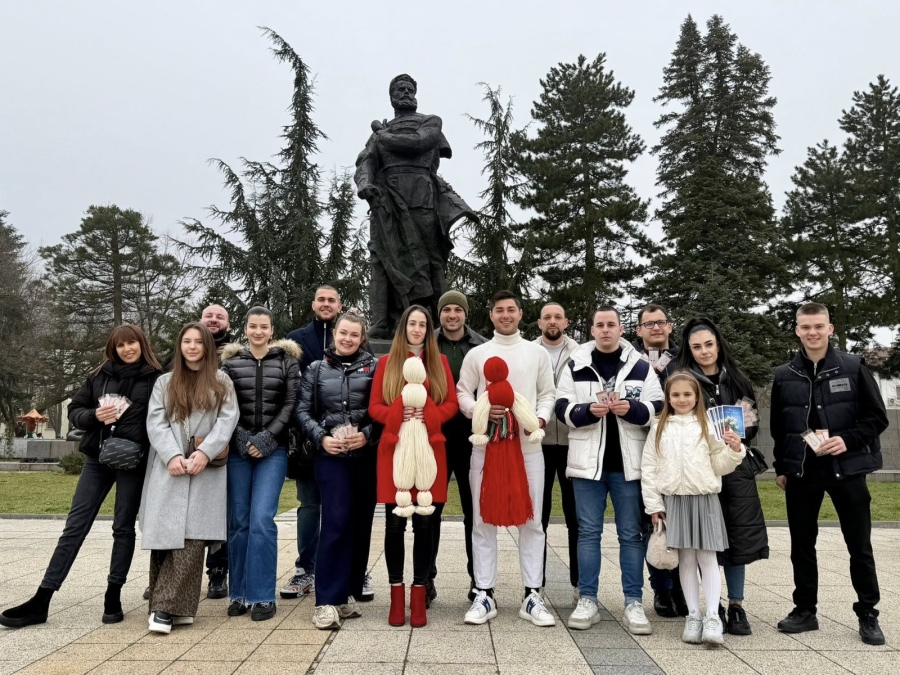 От сърце за врачани: мартеници, изработени с кауза достигнаха до хората