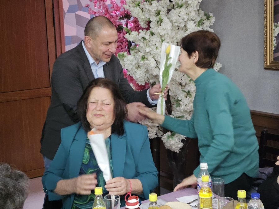 Отчетно събрание и празнична среща на Сдружение „Народен будител“ по повод 8 март