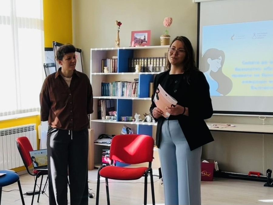 Младежки център – Враца проведе обучение посветено на правата на бременните жени и майките