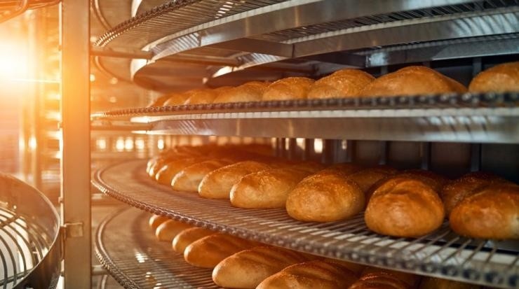 Нов удар по джоба: хлябът е напът да поскъпне заради ръста на цените на горивата