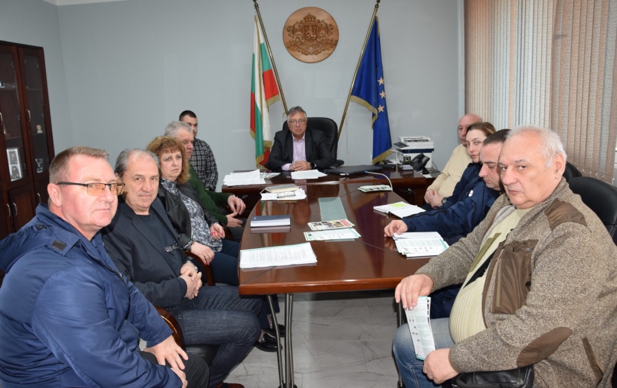 Превантивни мерки за ограничаване на заболявания по животните въведе Областната епизоотична комисия във Видин