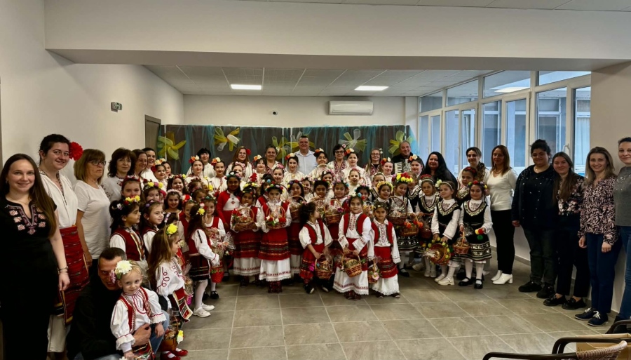 Лазарки огласиха Община Оряхово с песни и благословии 