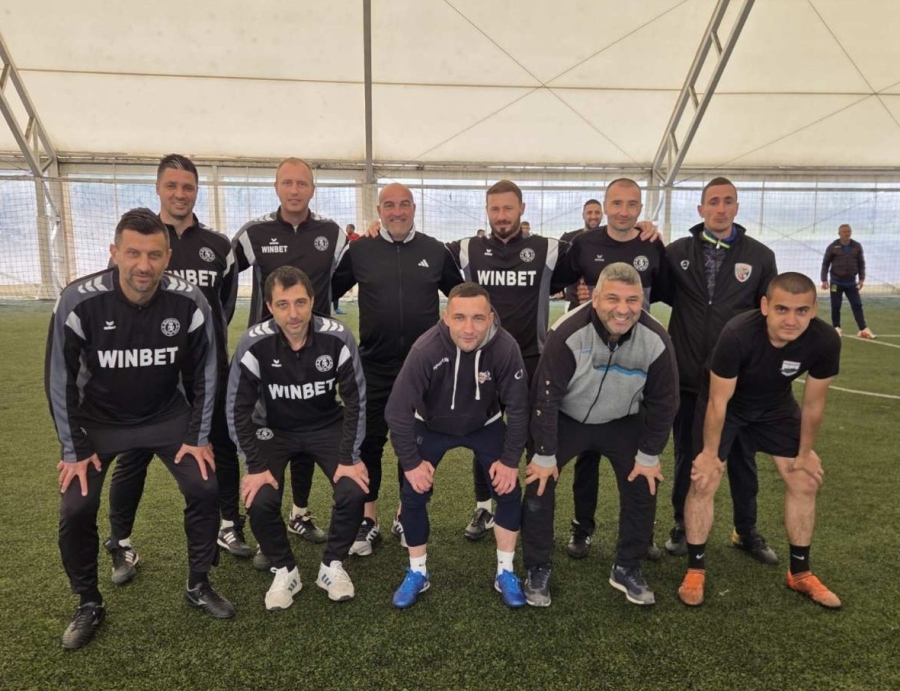 Треньорите на Ботев излязоха на терена за добра кауза! 