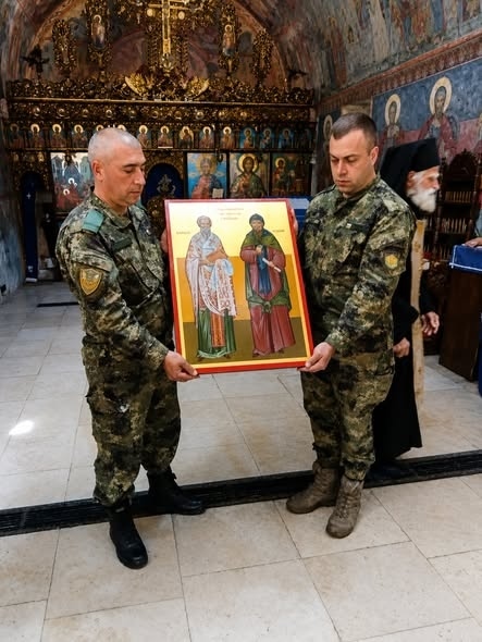 Механизираният батальон във Враца получи своя духовен пазител