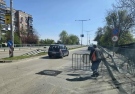 Във Видин кърпят улици, монтират пейки и поправят повредени капаци на шахти