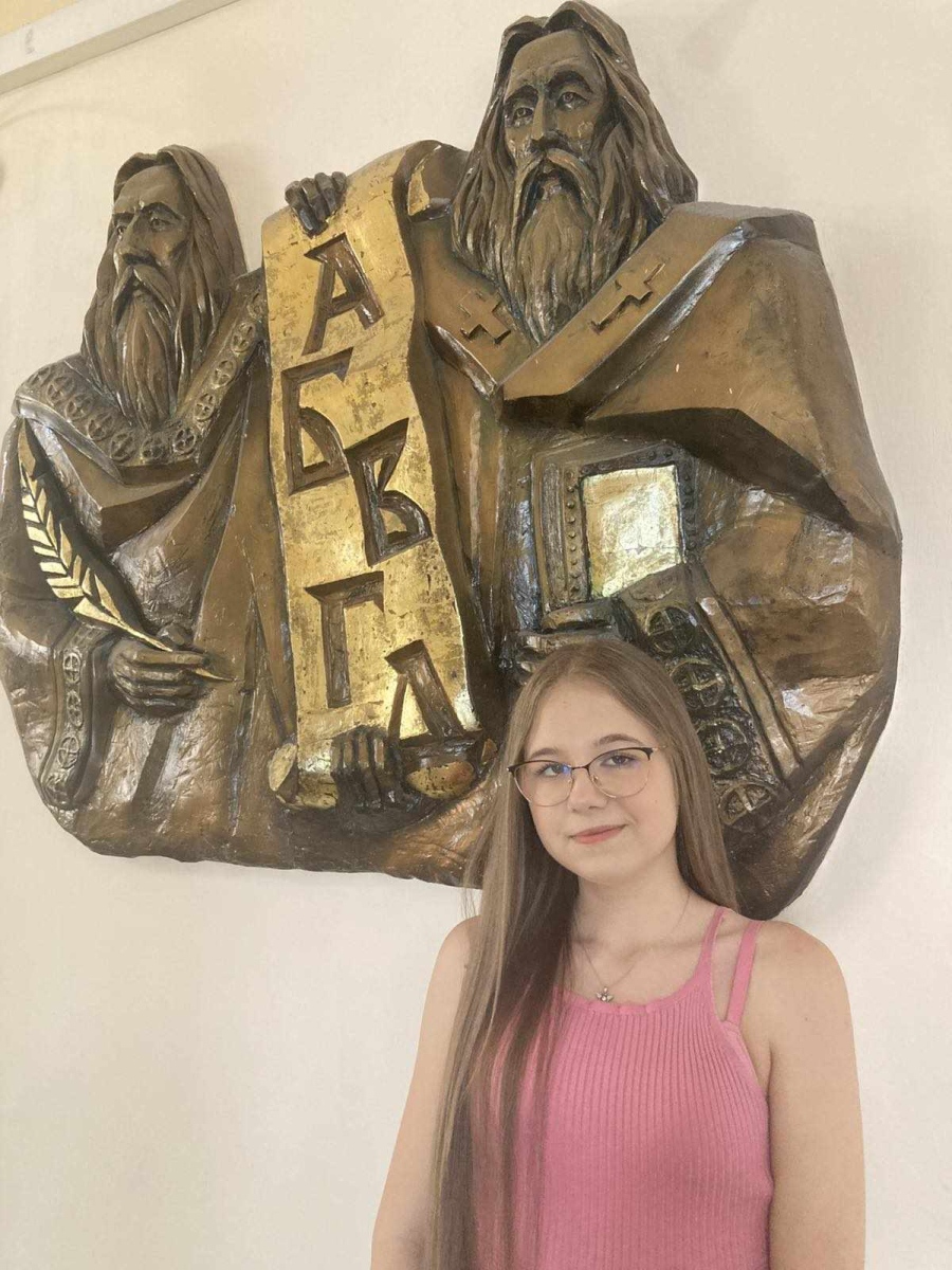 Ученичката Никол Матеева от Средно училище „Христо Ботев\