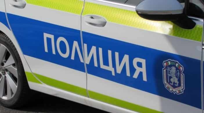  Задържаха 50-годишен мъж за хулиганска проява и стрелба с пейнтбол маркер, ранил човек