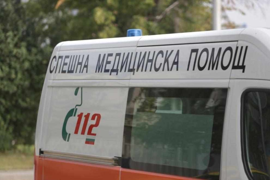 14-годишно момче пострада тежко при челен удар край Луковит